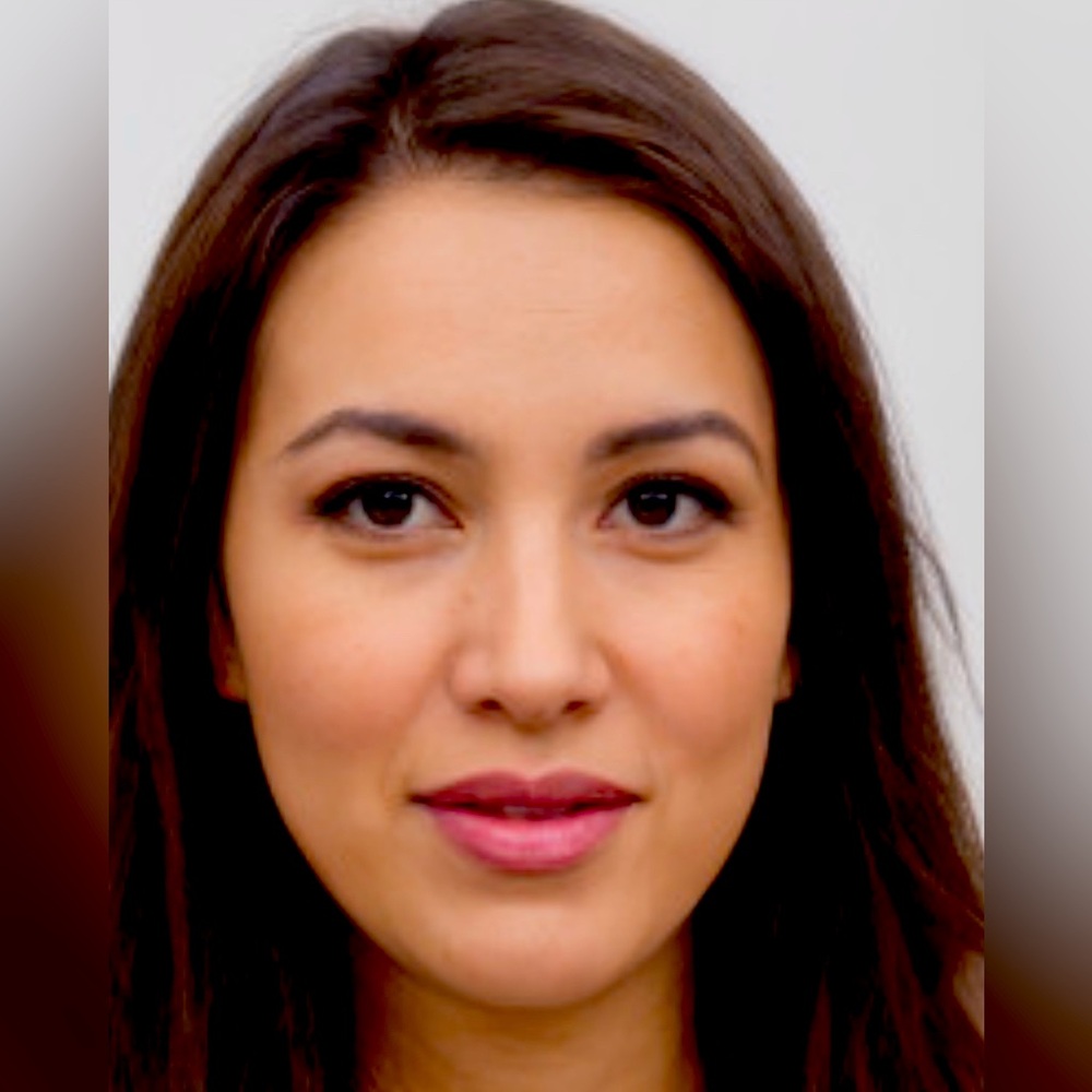 Meet your Posher, Emma